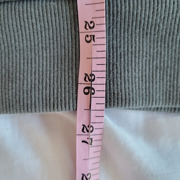 Superdry Gray Sweatshirt - Picture 12 of 12